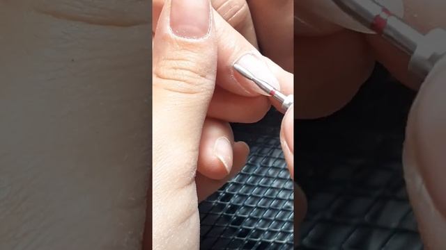 изменение рук | тёмные оттенки сменяет нежность 🤩💅 смотреть онлайн