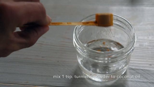 RECIPE: Turmeric Tooth Paste [whiten, reduce plaque, inflammation] смотреть онлайн