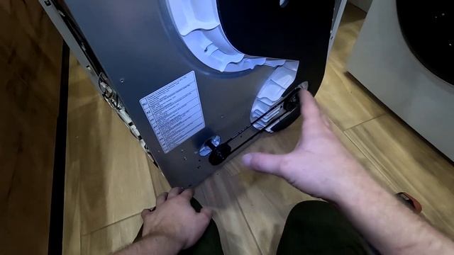 Сушильная машина Haier шумит(свистит) при работе. Хаер возьмите меня на работу. смотреть онлайн