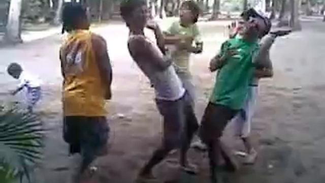 Gangnam Style in Riverside Beach Resort смотреть онлайн