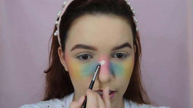 REPRODUZI A MAQUIAGEM ARTISTICA FOFA DE ARCO-ÍRIS COM NUVENS | Debora Freitas смотреть онлайн