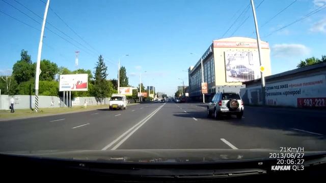 Видеорегистратор КАРКАМ QL3 Neo смотреть онлайн
