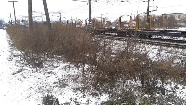 ЧМЭЗ с Ремотным поездом на ст. Дубно Украина 02.12.2018 смотреть онлайн