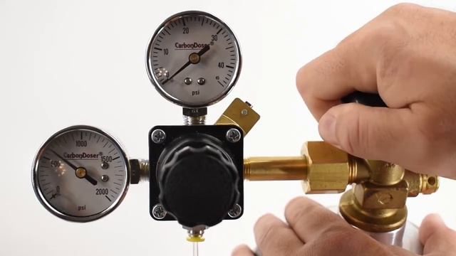 CarbonDoser v2 0 The Most Precise CO2 Regulator In The World! смотреть онлайн