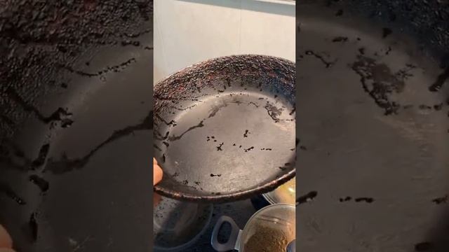 Почему то любимая Сковорода мамы смотреть онлайн