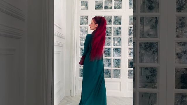 Платье Лиана / dress Liana - изумрудного цвета из ткани лапша . Купить - www.FatmaFashion.ru смотреть онлайн