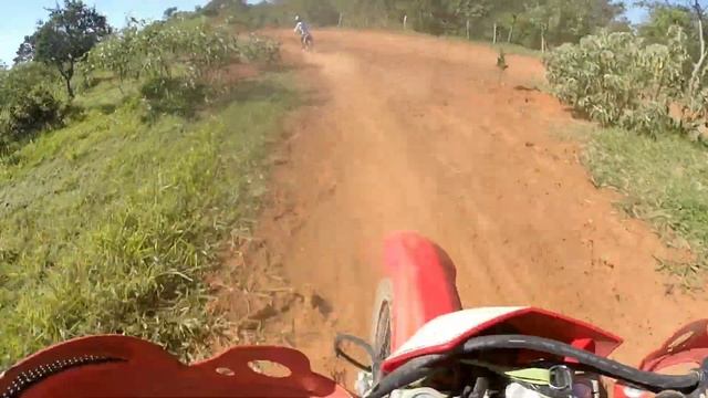Trilha de Tornado 330cc preparada forte demais смотреть онлайн