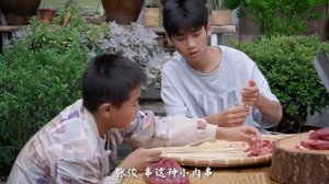 「一席一果」葡萄——树藤上一串串的甜蜜宝石【滇西小哥】