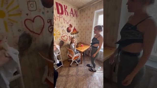 з 8 Марта, податок #8марта2023 #юмор #приколы #любовь #подарок смотреть онлайн