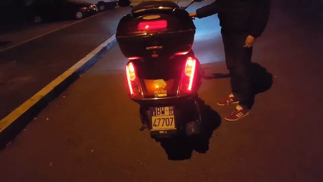 Aprilia Atlantic 500 customization, chrome, led and xenon lights смотреть онлайн