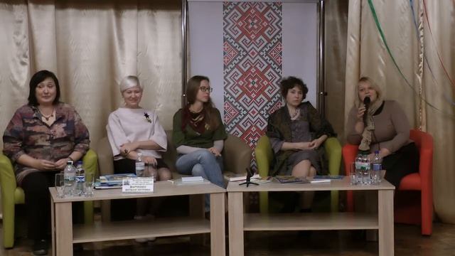 М. Морозенко. Про місце книжки для найменших у літпроцесі та взаємодію автора з бібліотекою смотреть онлайн