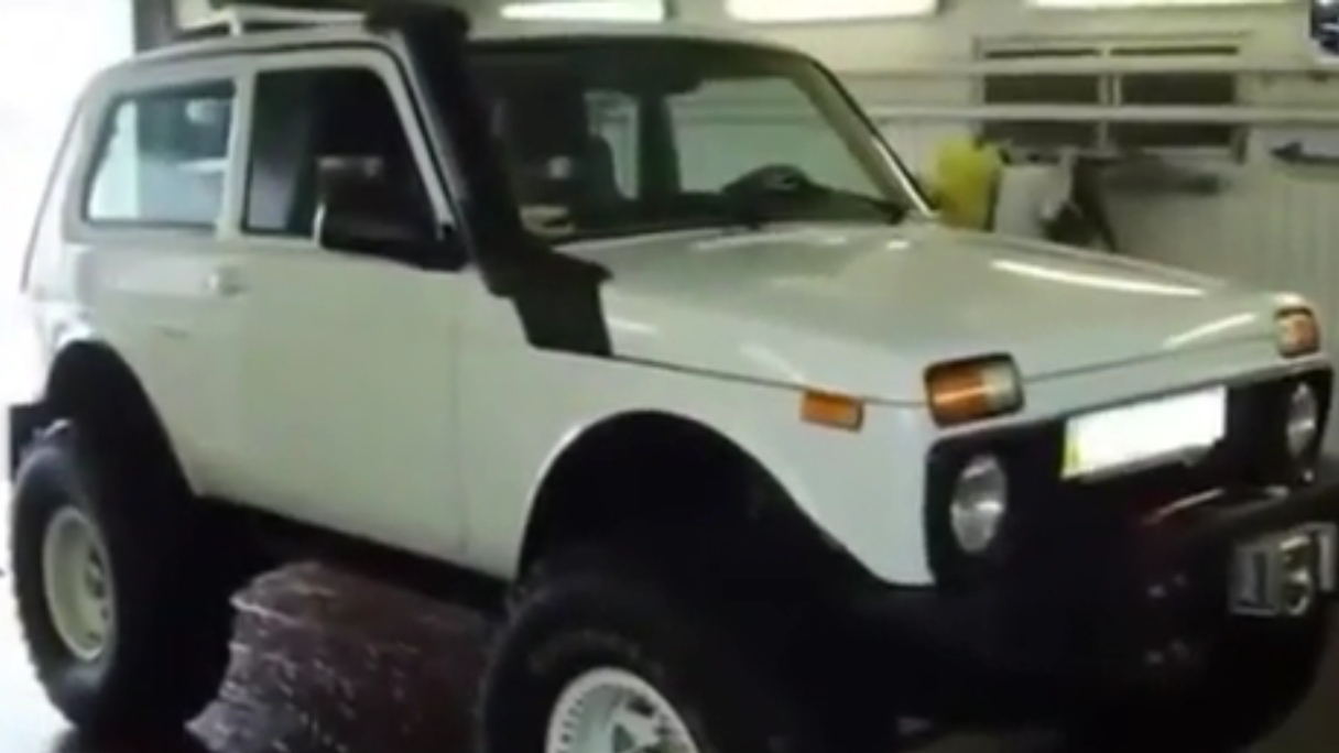 #11. ВАЗ НИВА 21213 4Х4 (АВТО БЛОГ 2014)