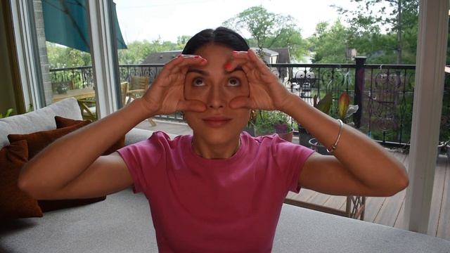 Day 19: Falling Eyes / Eyelids | 30 Day Face Yoga Challenge: 5 Min to put your Best Face Forward смотреть онлайн