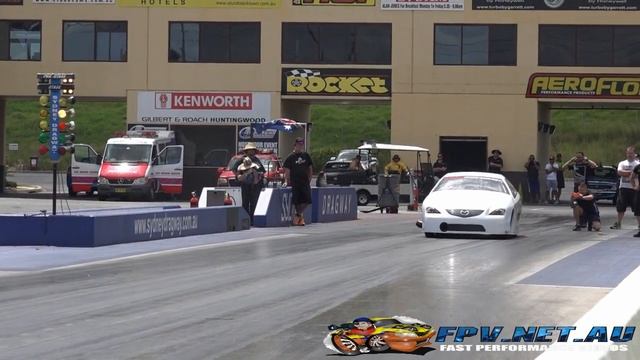 SDR MOTORSPORT DEBUTS THEIR NEW 13B POWERED MAZDA AT SYDNEY DRAGWAY 18.2.2015 смотреть онлайн