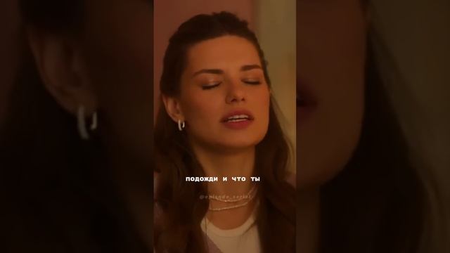 ФРАЗА ГРАДСКОГО В КОНЦЕ И РЕАКЦИЯ АЛИНЫ ПРОСТО 😂😂сериал можно посмотреть по ссылке в шапке профиля смотреть онлайн