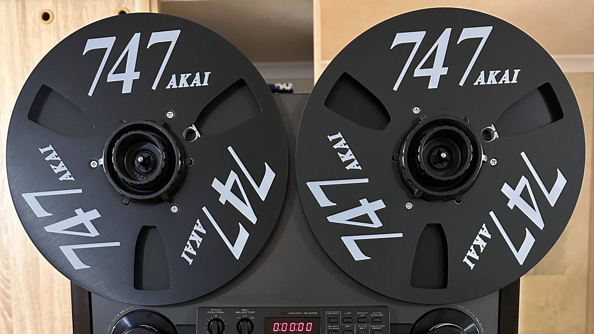 AKAI GX-747 (Boeing) демонстрация работы