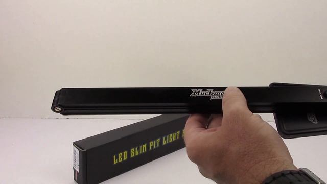 Tool Tuesday EP21 - MuchMore Racing LED Slim Pit Lamp смотреть онлайн
