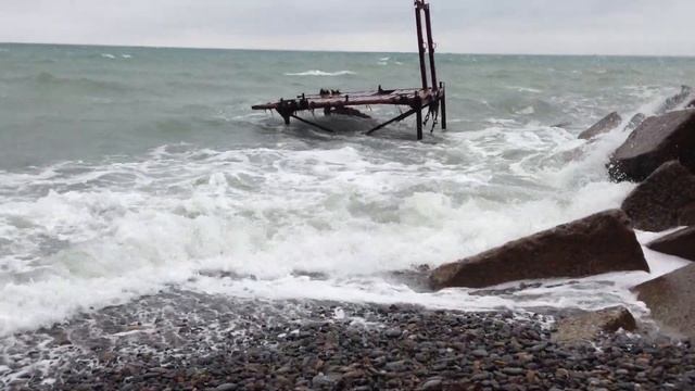 Неспокойное чёрное море смотреть онлайн