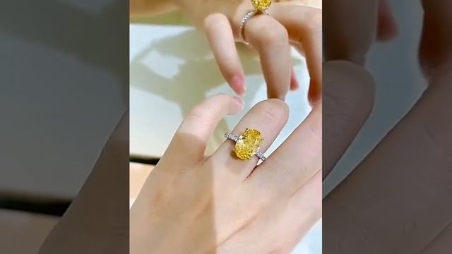 Jewelry Wholesale 3.5 carat Yellow Diamond S925 Silver Oval Gemstone Ring,WhatsApp:0086-18272248820 смотреть онлайн