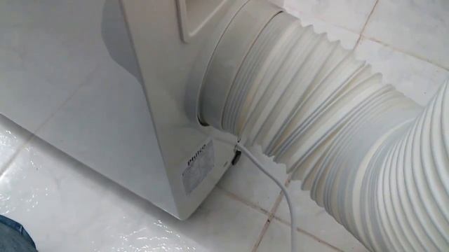 Condicionador Portátil Philco PH11000F - Gela Muito! Imagens não autorais. смотреть онлайн