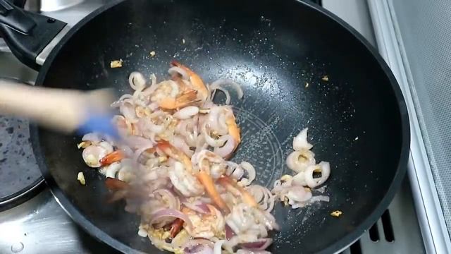 Stir-Fry Sayote with Tofu and Prawns смотреть онлайн