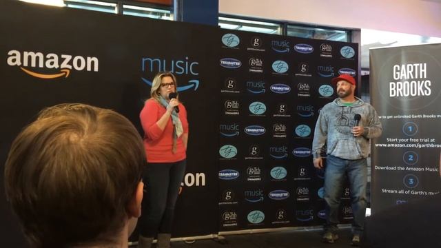 Garth Brooks and Trisha Yearwood on Touring Overseas смотреть онлайн