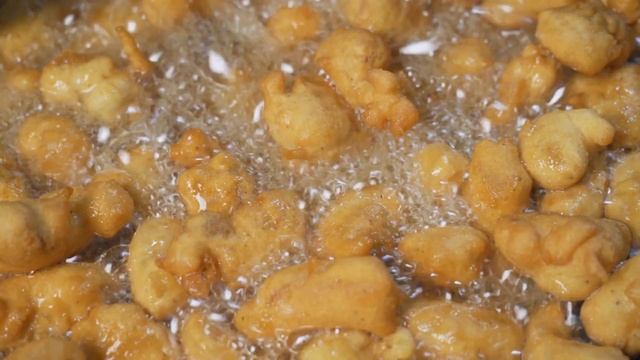 云南入冬的第一顿火锅——腾冲锅子菜【滇西小哥】