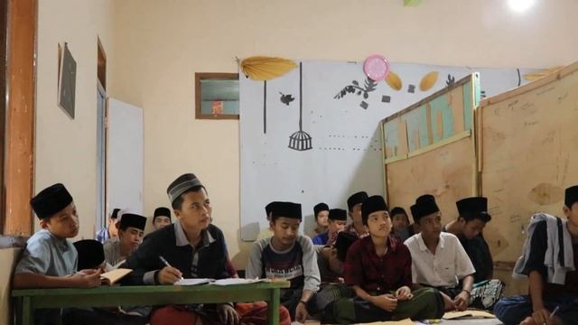 Ruang PP & Kelas 1 - Suasana pengajian I Diklat 41 смотреть онлайн