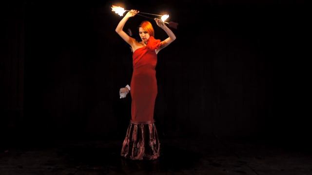 Tara Mc Manus, This girl is REALLY on fire смотреть онлайн
