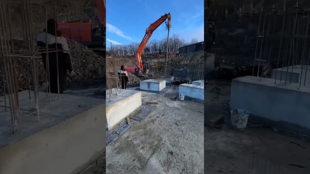 Ростверка, сваи, скважины под сваи, армирование стены #романгаан #технадзорсочи смотреть онлайн