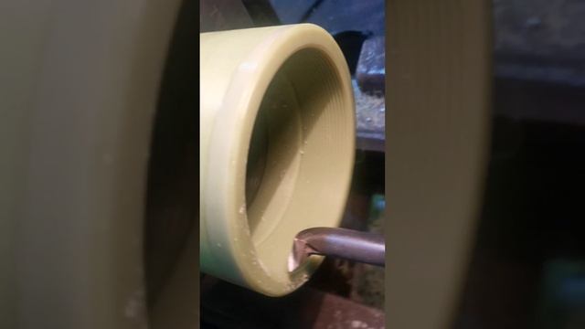 Фторопласт, сгон для железной трубы диэлектрический смотреть онлайн