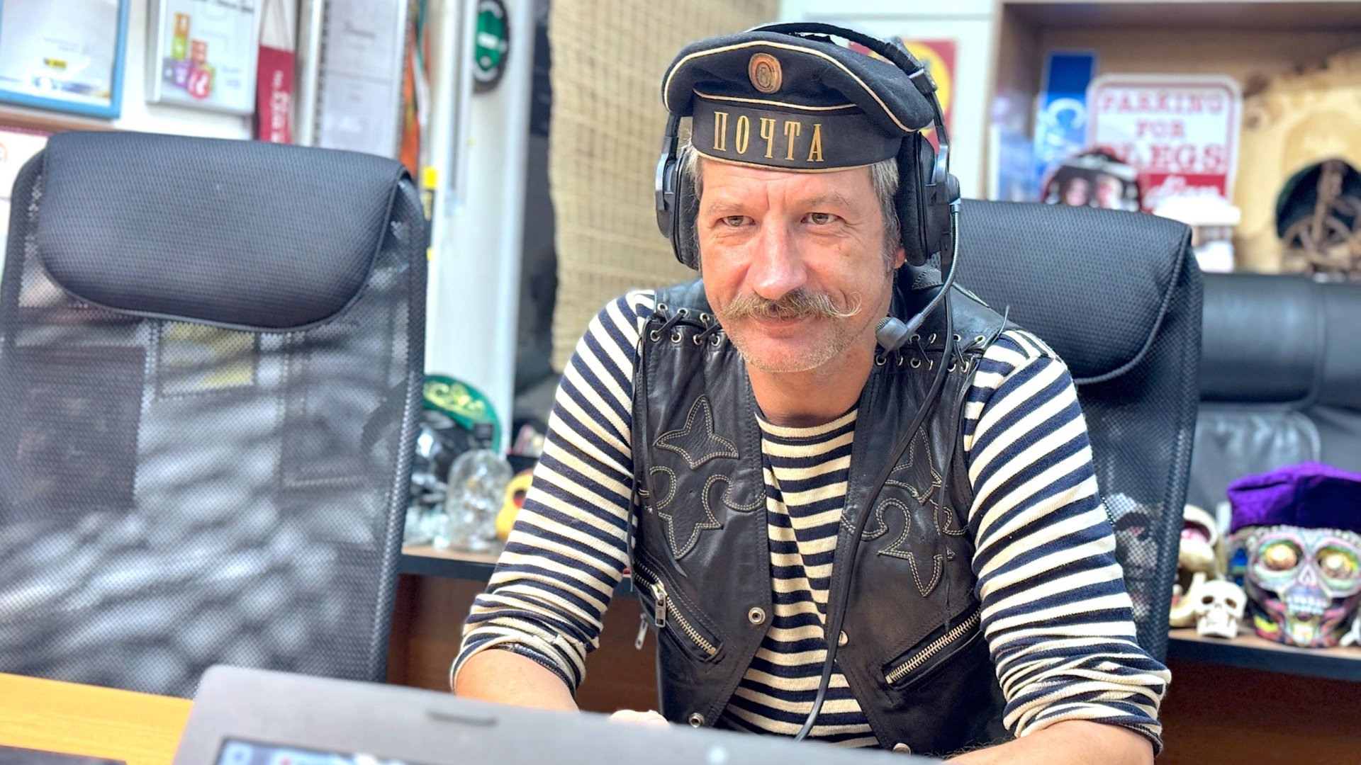 Дмитрий Сидоркевич (почтальон Печкин) в гостях у MOTORADIO.