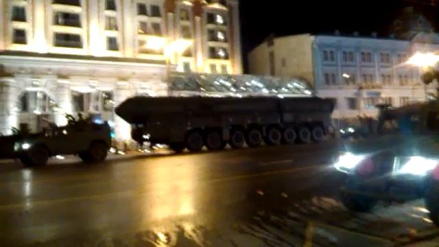 Репетиция парада Победы на Красной Площади смотреть онлайн