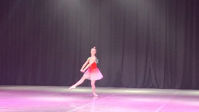 Трио из балета А.Хачатуряна Чиполлино смотреть онлайн