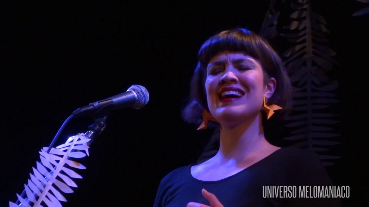 Flor Bobadilla Oliva con David Bedoya - TONADA DE LA LUNA LLENA (Live) смотреть онлайн
