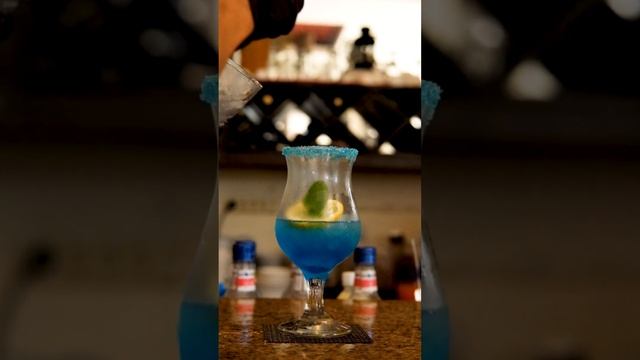 Aquatic Blue - The Highland Park Resort - Hotel Bogor смотреть онлайн