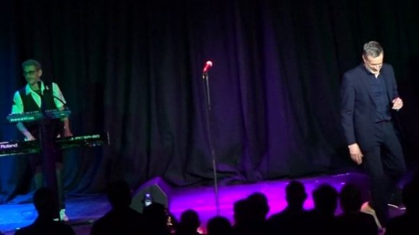 Blancmange - Living On The Ceiling - Eric Morecambe Centre, Harpenden 18/11/2021