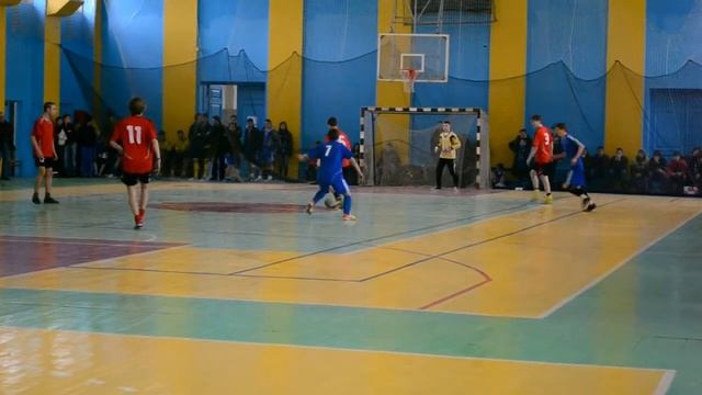 ЛКСЭП - Колледж дизайна 1 тайм.mp4 смотреть онлайн