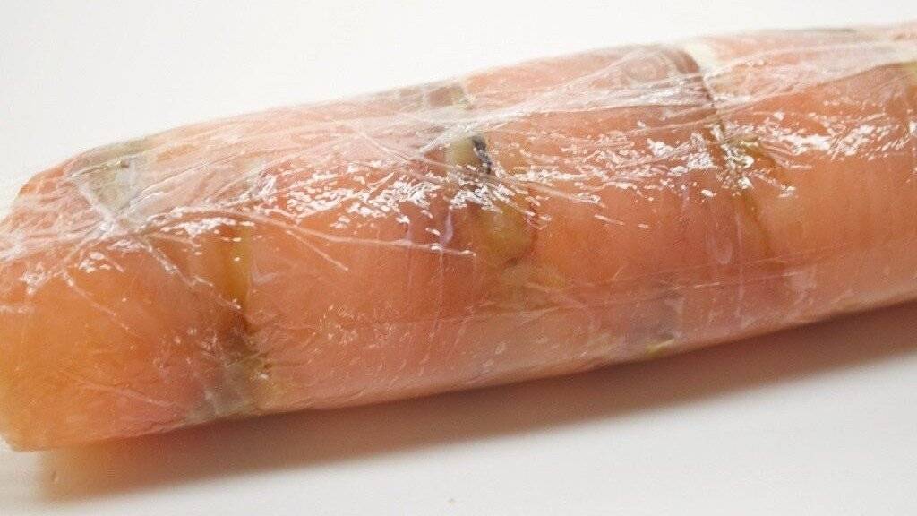 Рулет из Филе Рыбы/ Рулет из Лосося(в Пленке)/Рыбная Колбаса/Горбуша Малосольная/ SUB (0+) смотреть онлайн