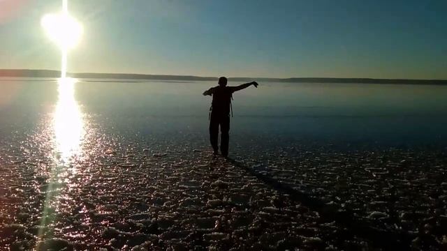 Поздравляю с Большой Воды! С первым шагом! смотреть онлайн