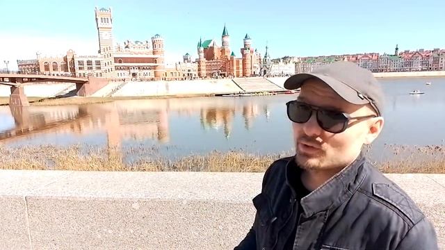 УЕХАЛ ПО СЕМЕЙНЫМ ОБСТОЯТЕЛЬСТВАМ смотреть онлайн