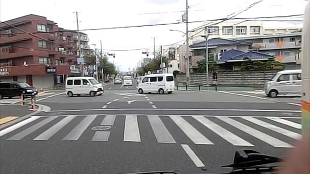 【おっぱいデカい】バスが来たから、急いで走る　凄まじ揺れ乳を目撃 смотреть онлайн