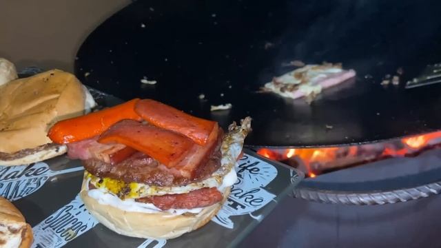 NOITE DO LANCHE NO DISCÃO DE ARADO| MARIDO PREPAROU TUDO NO CAPRICHO 😋🍔🔝TIRANDO CABOS NO MATO! смотреть онлайн
