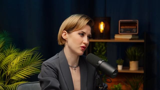 НОСИ СЕБЯ,А НЕ ОДЕЖДУ. смотреть онлайн