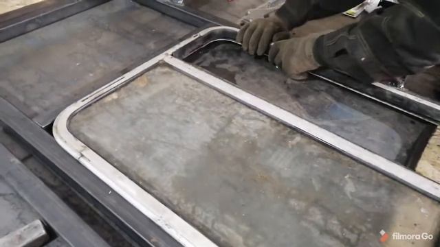 Двери для трактора к700