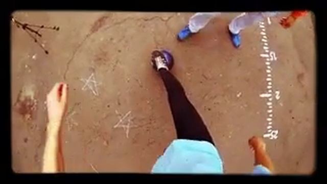 МЯЧ МЕЖДУ НОГ😎 смотреть онлайн