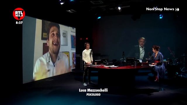 Luca Mazzucchelli: le sfide mentali che il nostro tempo ci impone смотреть онлайн