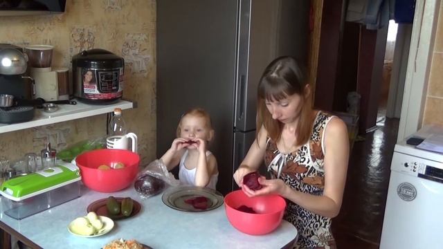 Как вкусно приготовить салат винегрет Классический рецепт с горошком смотреть онлайн