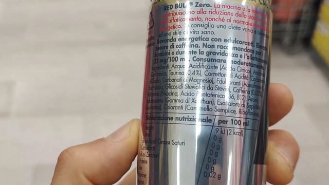 Le bevande energetiche fanno male? - Le Baggianate del Venerdì смотреть онлайн