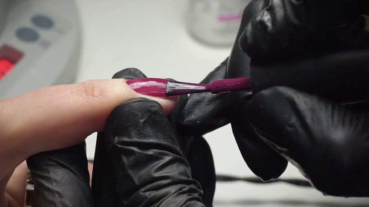 Video tutorial "Evolution of classical manicure" смотреть онлайн